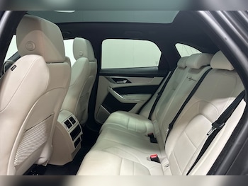 Used Jaguar F-Pace 2023 for sale - 79459792: Photo