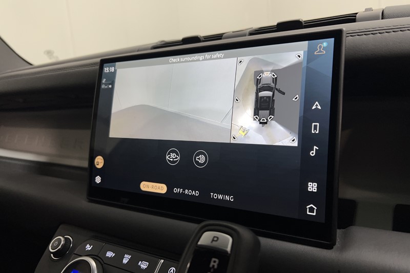 Used Land Rover Defender 2024 for sale - 77665191: Photo 12