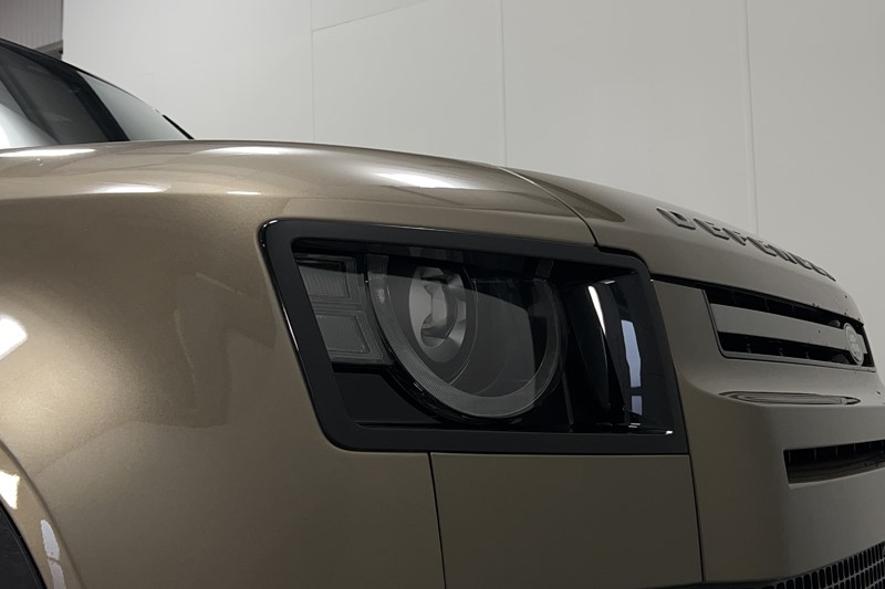 Used Land Rover Defender 2024 for sale - 77665191: Photo 17