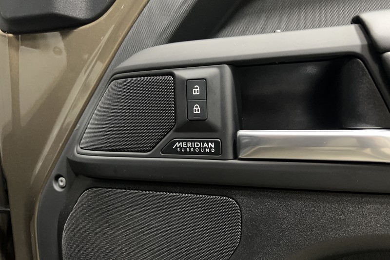 Used Land Rover Defender 2024 for sale - 77665191: Photo 22