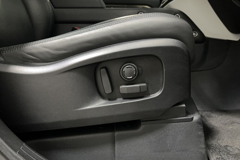 Used Land Rover Defender 2024 for sale - 77665191: Photo 25