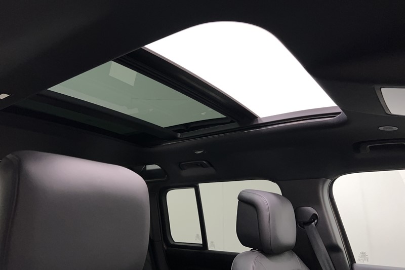 Used Land Rover Defender 2024 for sale - 77665191: Photo 29