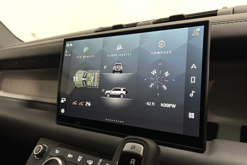 Used Land Rover Defender 2024 for sale - 77665191: Photo 35