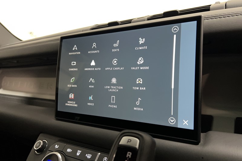 Used Land Rover Defender 2024 for sale - 77665191: Photo 37