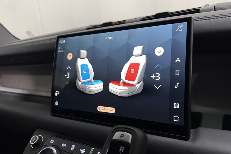 Used Land Rover Defender 2024 for sale - 77665191: Photo 39