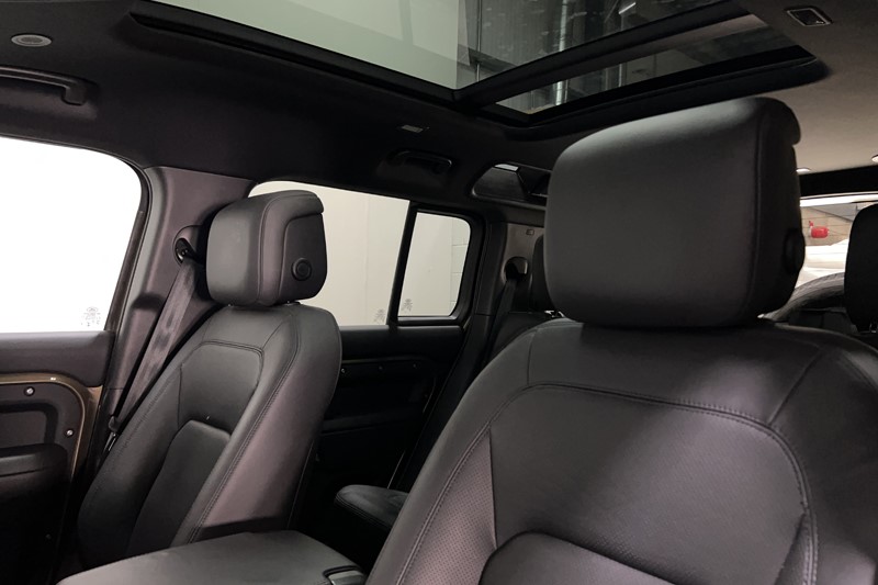 Used Land Rover Defender 2024 for sale - 77665191: Photo 43