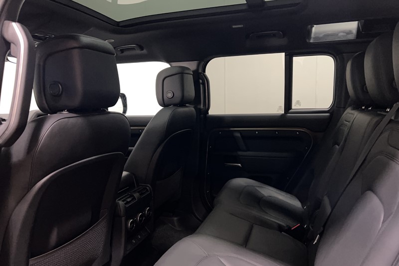 Used Land Rover Defender 2024 for sale - 77665191: Photo 44