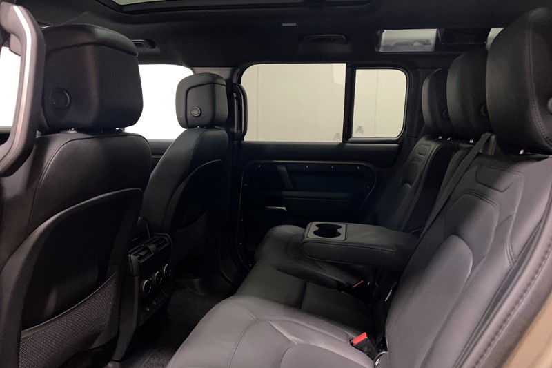 Used Land Rover Defender 2024 for sale - 77665191: Photo 48