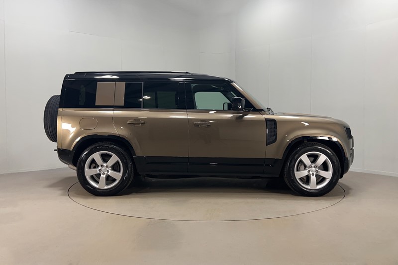 Used Land Rover Defender 2024 for sale - 77665191: Photo 5