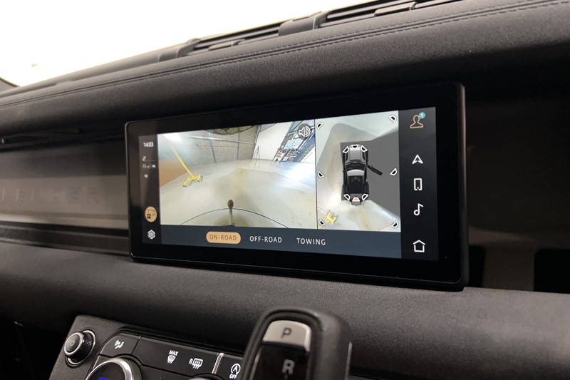 Used Land Rover Defender 2023 for sale - 77745982: Photo 12