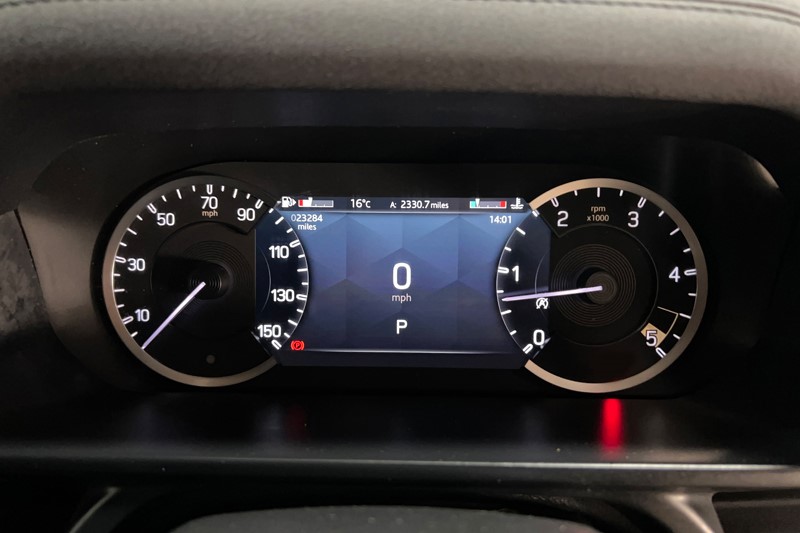 Used Land Rover Defender 2023 for sale - 77745982: Photo 16