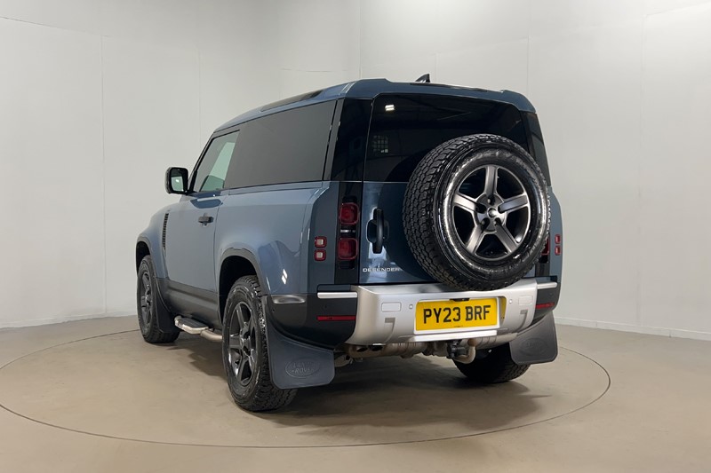 Used Land Rover Defender 2023 for sale - 77745982: Photo 2