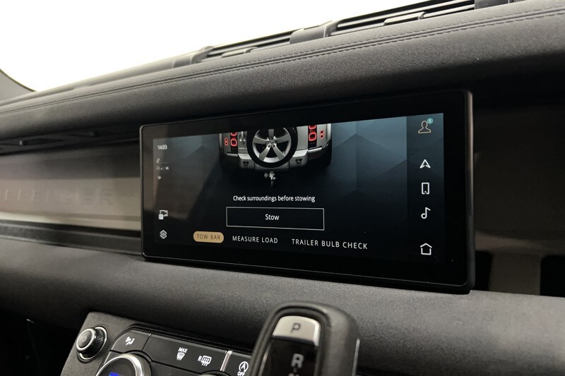 Used Land Rover Defender 2023 for sale - 77745982: Photo 34