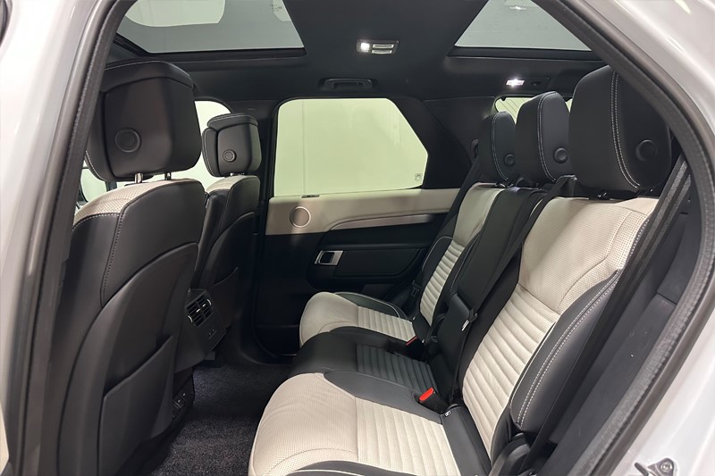 Used Land Rover Discovery 2023 for sale - 76981109: Photo 4