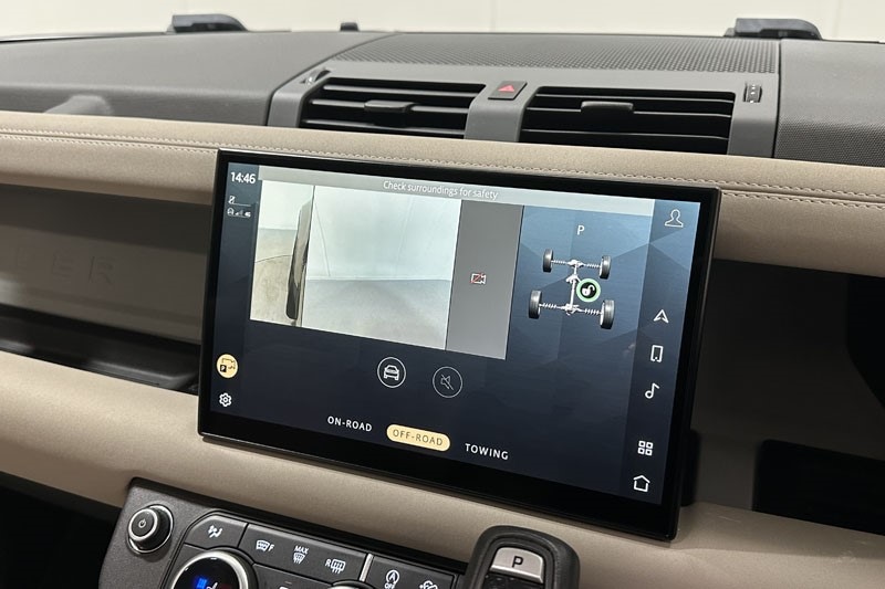 Used Land Rover Defender 2022 for sale - 76982446: Photo 33