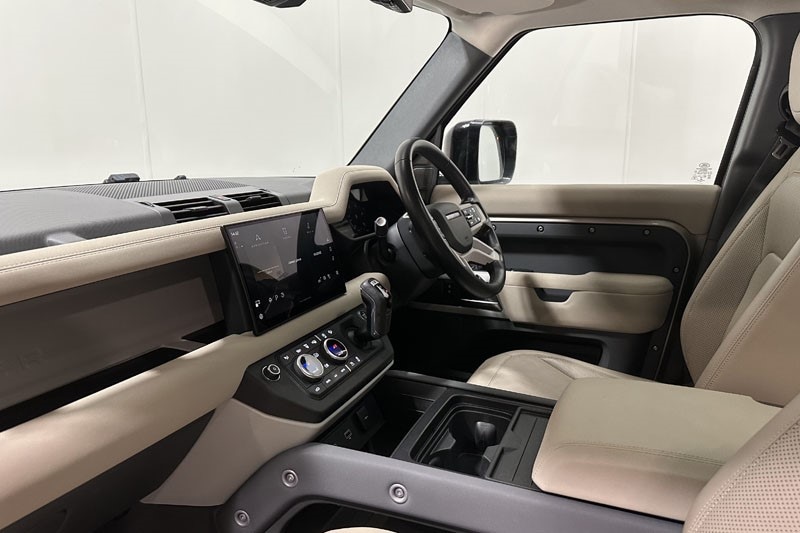 Used Land Rover Defender 2022 for sale - 76982446: Photo 39