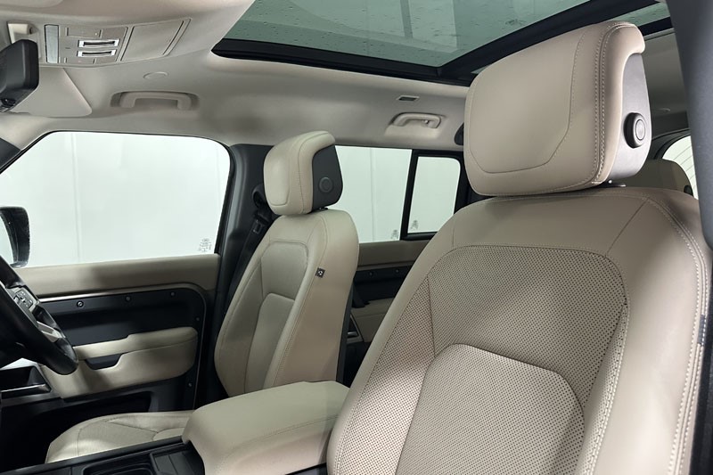 Used Land Rover Defender 2022 for sale - 76982446: Photo 41