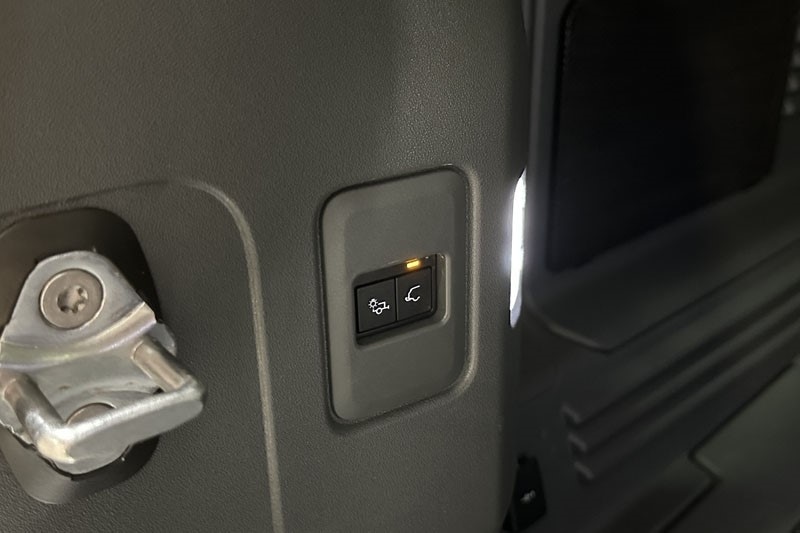 Used Land Rover Defender 2022 for sale - 76982446: Photo 48