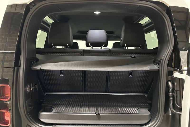 Used Land Rover Defender 2025 for sale - 77022990: Photo 10