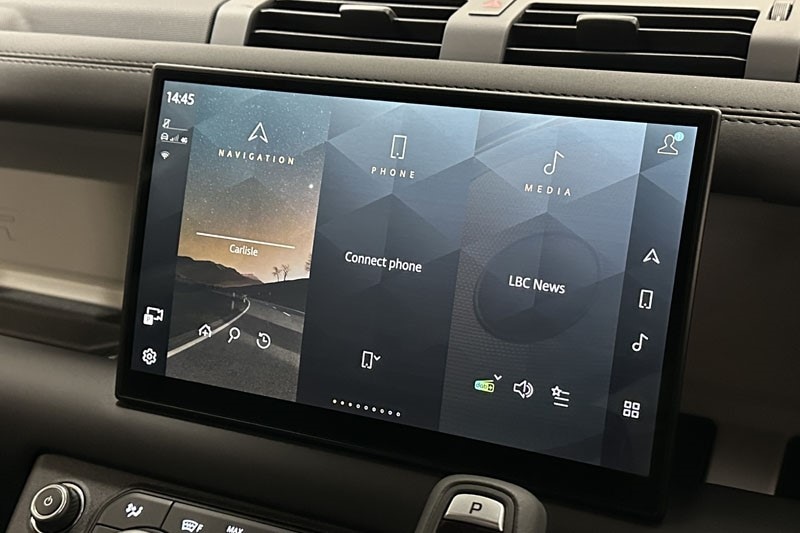 Used Land Rover Defender 2025 for sale - 77022990: Photo 33