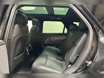 Used Land Rover Range Rover Sport 2024 for sale - 79596530: Photo