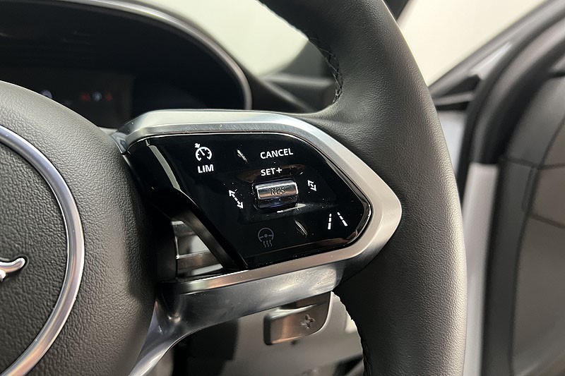 Used Jaguar E-Pace 2024 for sale - 77420553: Photo 30