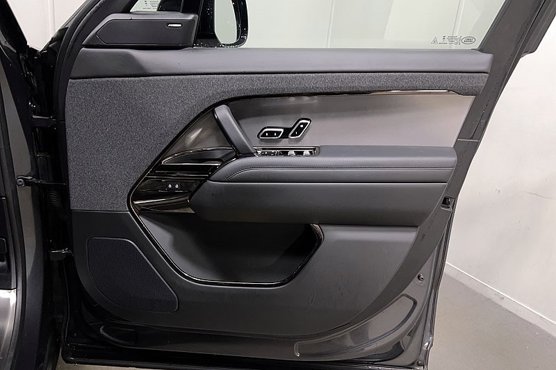 Used Land Rover Range Rover Sport 2023 for sale - 77877719: Photo 21