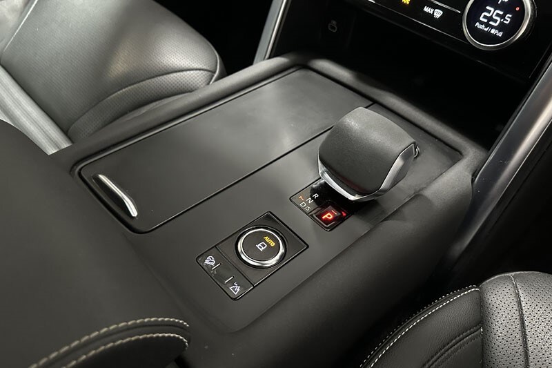 Used Land Rover Discovery 2022 for sale - 76982440: Photo 13