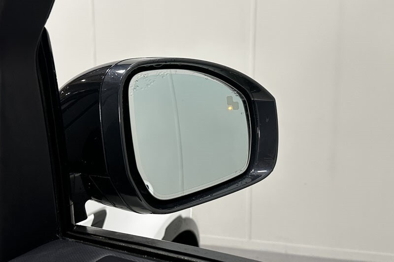 Used Land Rover Discovery 2022 for sale - 76982440: Photo 25