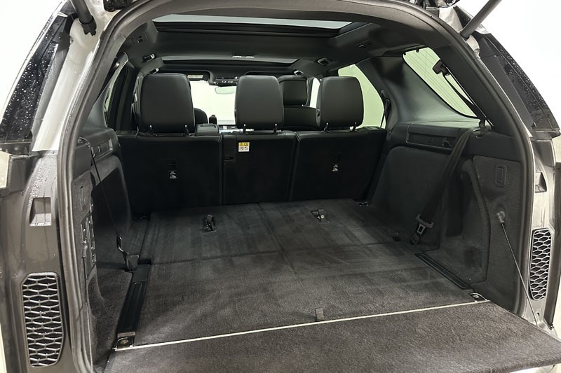 Used Land Rover Discovery 2022 for sale - 76982440: Photo 47