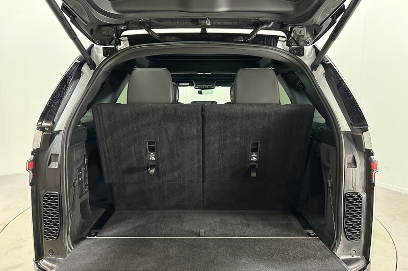 Used Land Rover Discovery 2022 for sale - 76982440: Photo 48