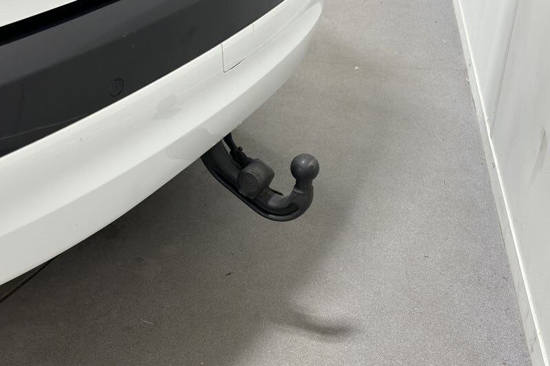 Used Land Rover Discovery 2022 for sale - 76982440: Photo 51