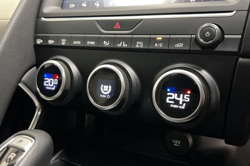 Used Jaguar E-Pace 2017 for sale - 77285808: Photo 33