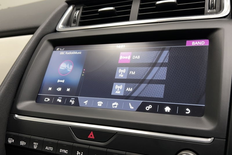 Used Jaguar E-Pace 2017 for sale - 77285808: Photo 37