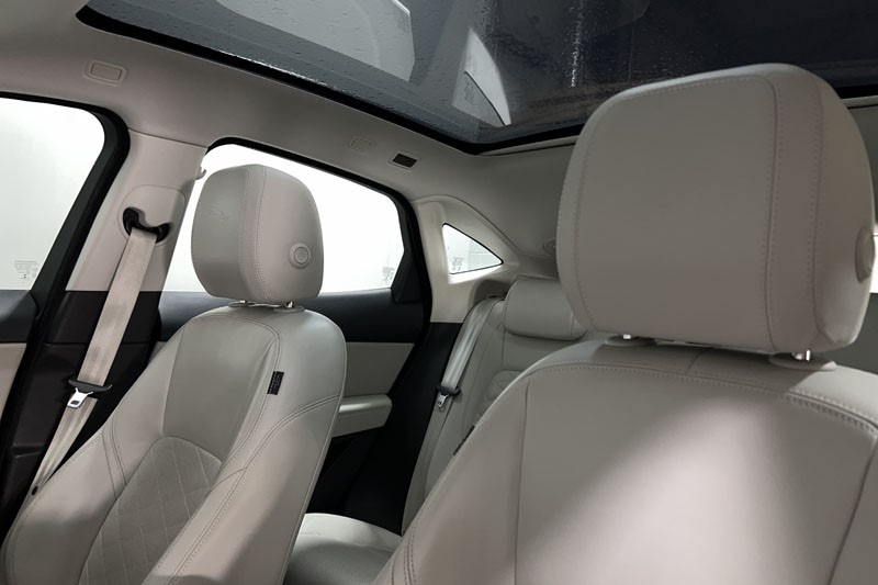 Used Jaguar E-Pace 2017 for sale - 77285808: Photo 43