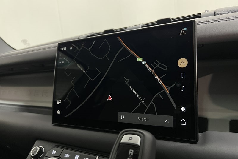 Used Land Rover Defender 2023 for sale - 77375924: Photo 11