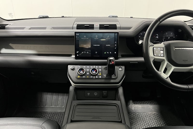 Used Land Rover Defender 2023 for sale - 77375924: Photo 13