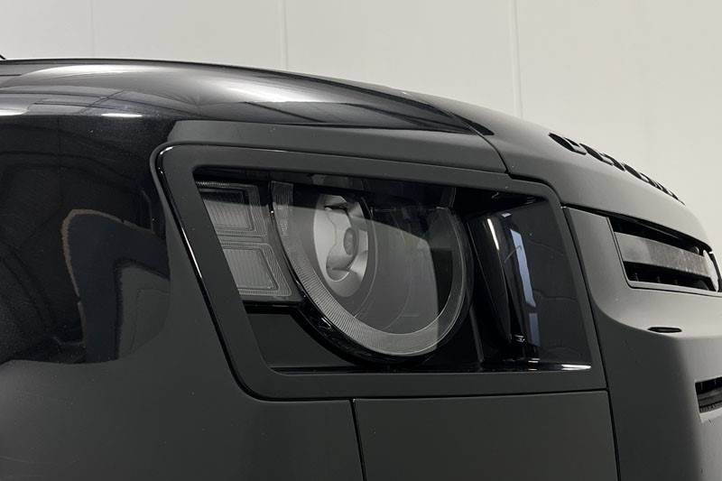 Used Land Rover Defender 2023 for sale - 77375924: Photo 17