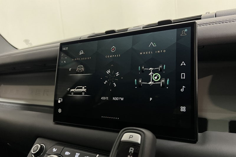 Used Land Rover Defender 2023 for sale - 77375924: Photo 35