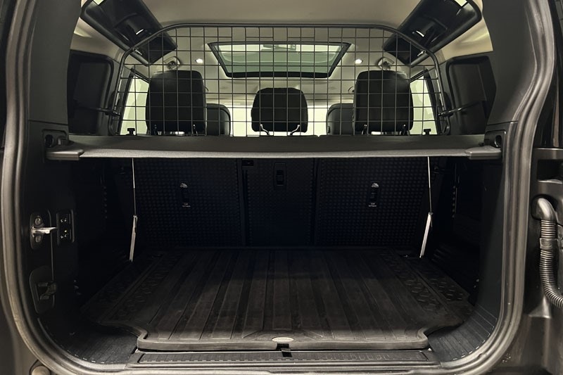 Used Land Rover Defender 2023 for sale - 77375924: Photo 48