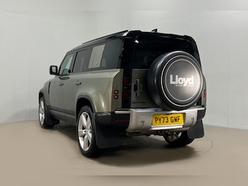 Used Land Rover Defender 2024 for sale - 77474721: Photo