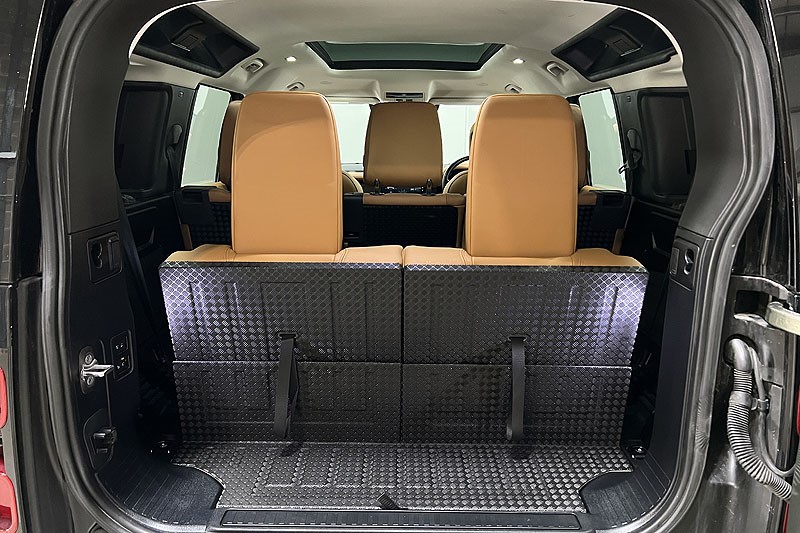 Used Land Rover Defender 2024 for sale - 77474721: Photo 51