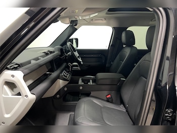 Used Land Rover Defender 2023 for sale - 78296477: Photo