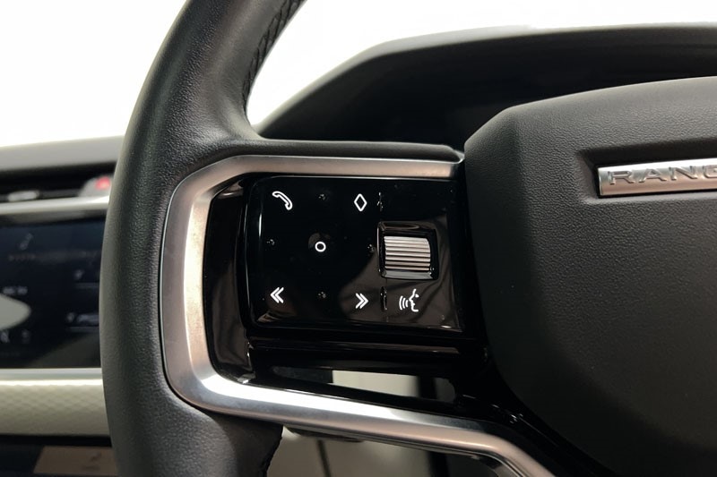 Used Land Rover Range Rover Velar 2023 for sale - 77592331: Photo 32