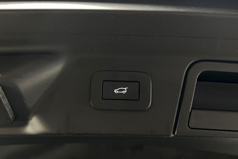 Used Land Rover Range Rover Velar 2023 for sale - 77592331: Photo 53