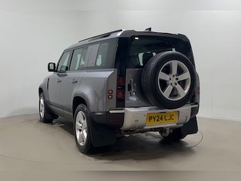 Used Land Rover Defender 2024 for sale - 79433647: Photo