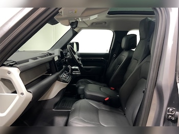 Used Land Rover Defender 2024 for sale - 79433647: Photo