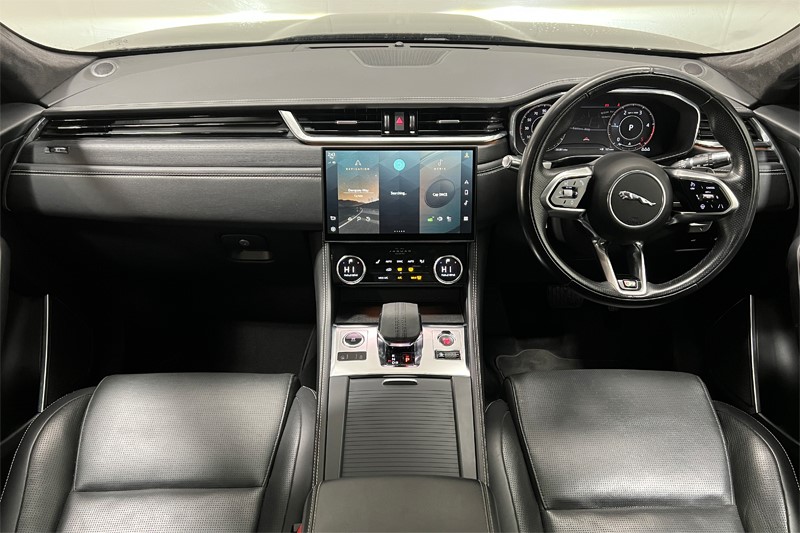 Used Jaguar F-Pace 2021 for sale - 77592332: Photo 10