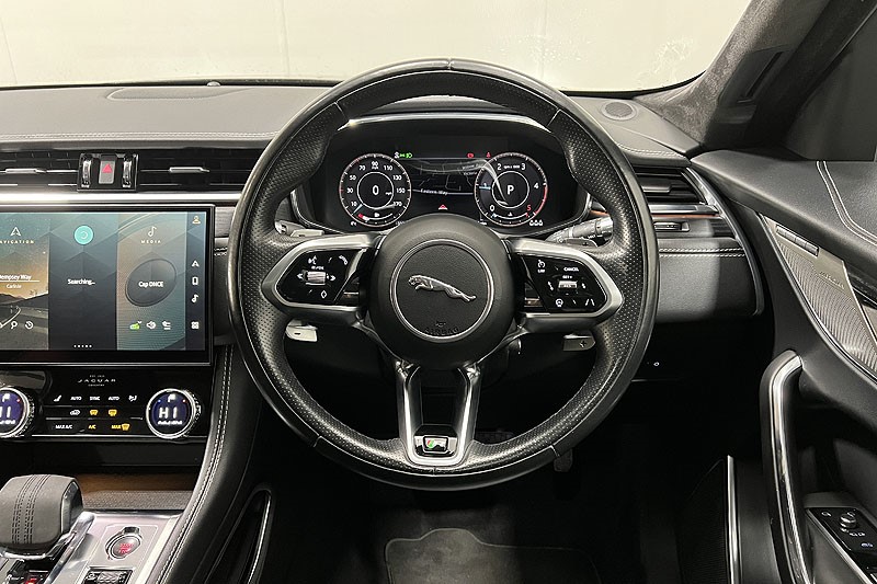 Used Jaguar F-Pace 2021 for sale - 77592332: Photo 16