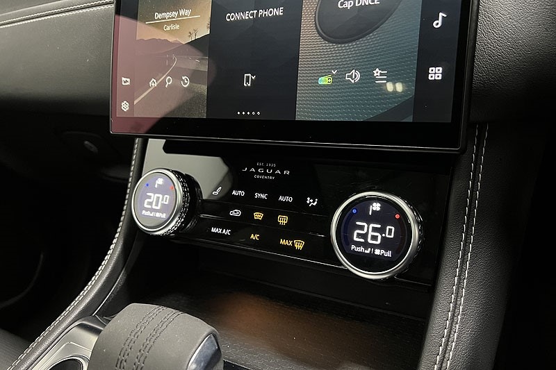 Used Jaguar F-Pace 2021 for sale - 77592332: Photo 32